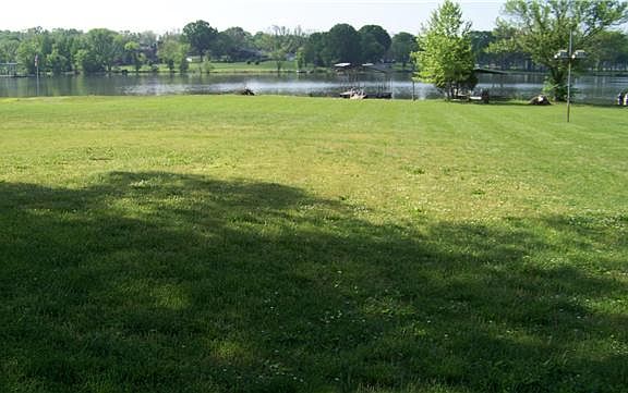 5th image of 141 Island Dr