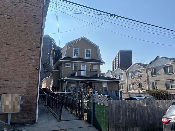 3rd image of 2955 Far Rockaway Blvd