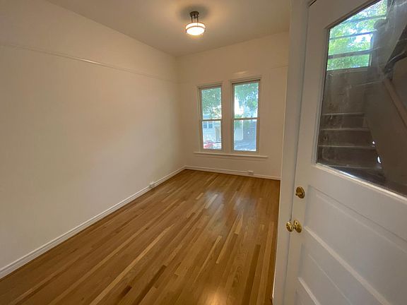 4th image of 3248 Folsom St APT 2