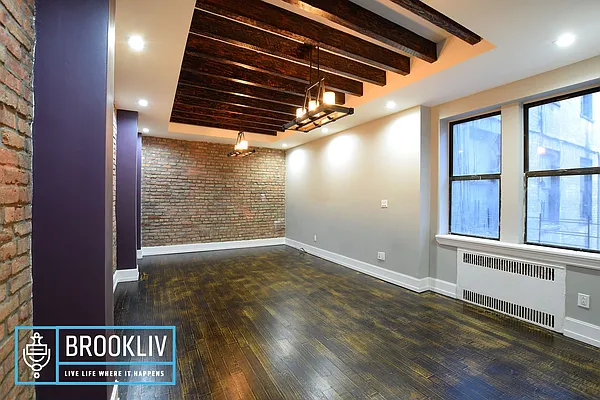 Rented by null | media 27