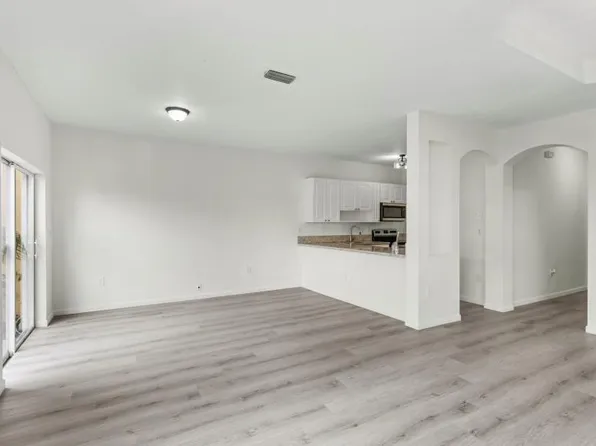 5090 SW 136 Avenue, Miramar, FL 33027