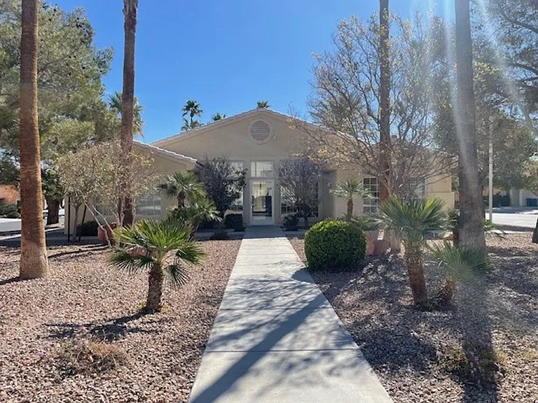 8401 Sewards Bluff Ave — Photo 36