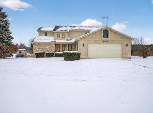 1446 Van Vleet Rd, Flushing, MI 48433