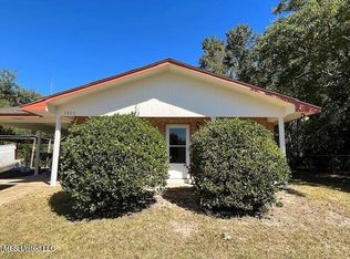 1006 Shirley Dr, Gulfport, MS 39503