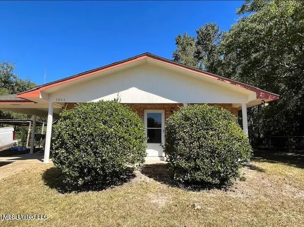 1006 Shirley Dr, Gulfport, MS 39503