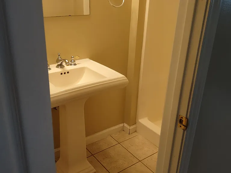 49 Pierce Rd #8 — Photo 7