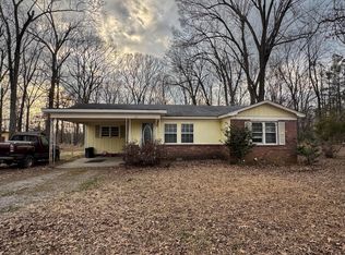 113 Hickory Dr, New Albany, MS 38652