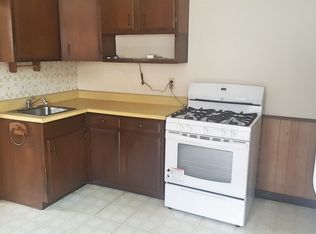 71 Faxon St, Newton, MA 02458