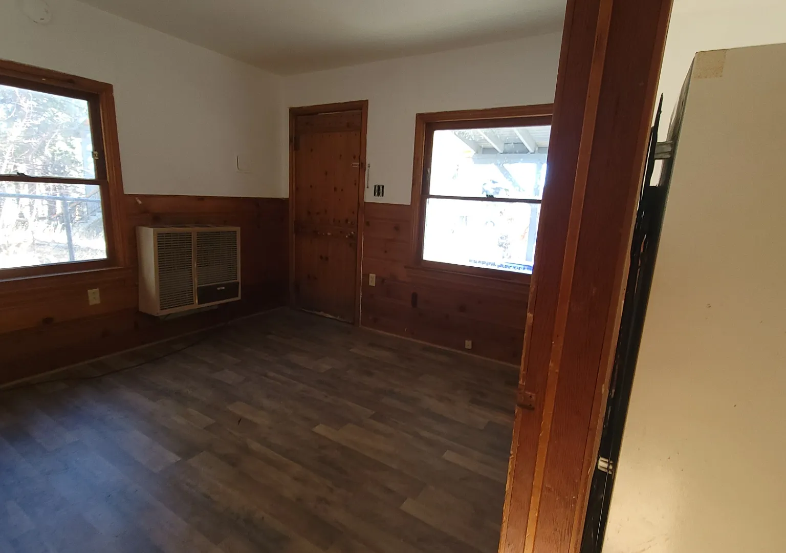 526 Talmadge Rd — Photo 3
