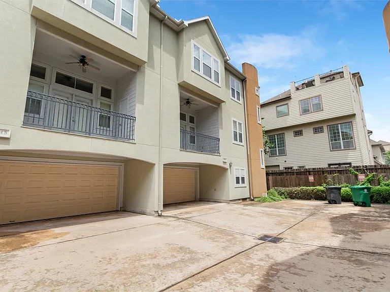 5734A Kansas St — Photo 2