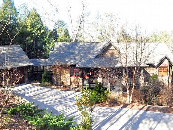 2nd image of 1700 Southpointe Dr #0