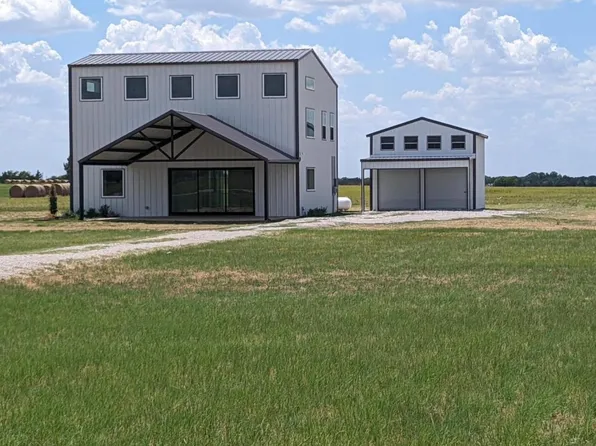 2161 South Rd, Whitesboro, TX 76273