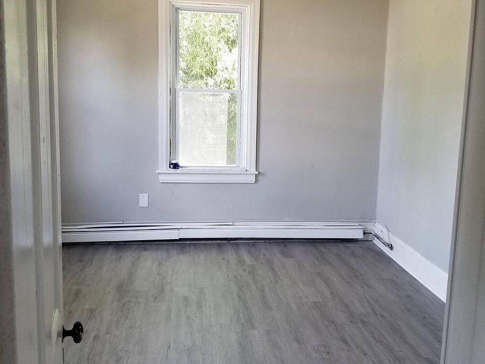 2nd image of 5732 Main Street