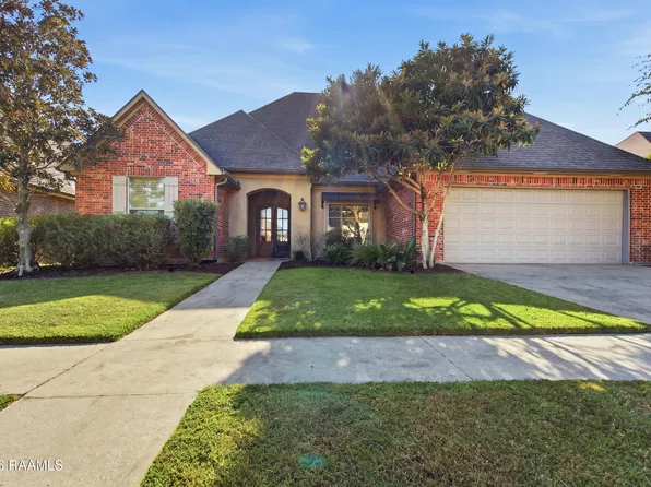 104 Stonesberry Dr, Lafayette, LA 70508