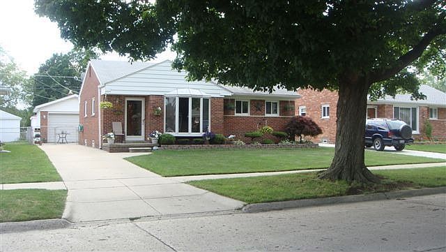 1st image of 8463 Winston Ln
