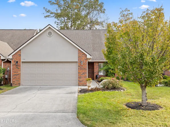 552 Farragut Commons Dr, Knoxville, TN 37934