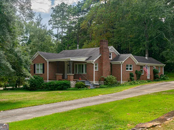 1048 Ferndale St, Stone Mountain, GA 30083