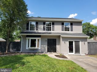 32 Fraser Rd, Blackwood, NJ 08012