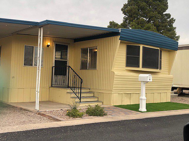 1st image of 3833 N Fairview Ave #30