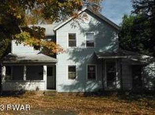 703 2nd St, Matamoras, PA 18336