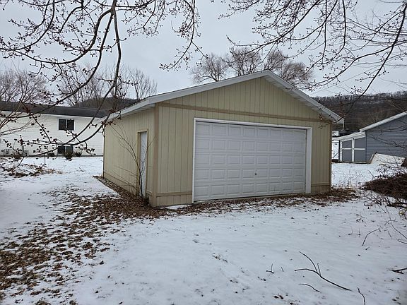4th image of 30374 S Whitmore St