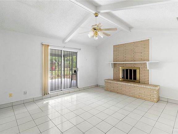 5th image of 1103 S 8th Ave