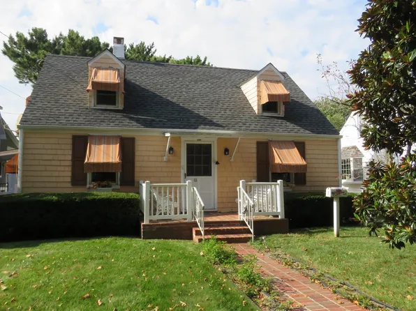 1207 New York Ave, Cape May, NJ 08204
