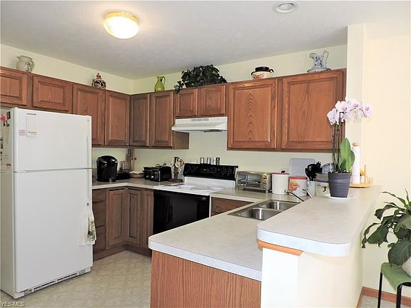 3rd image of 4552 Grand Teton Dr