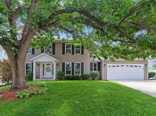 500 White Falls Ct, Saint Peters, MO 63376