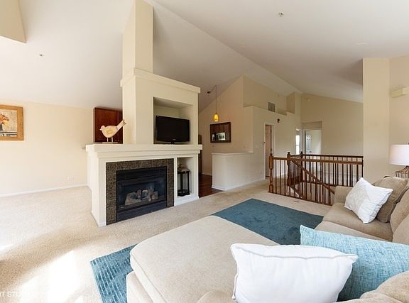 4th image of 219 Rosehall Dr