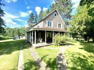 1006 W Hiawatha Rd, Iron River, MI 49935