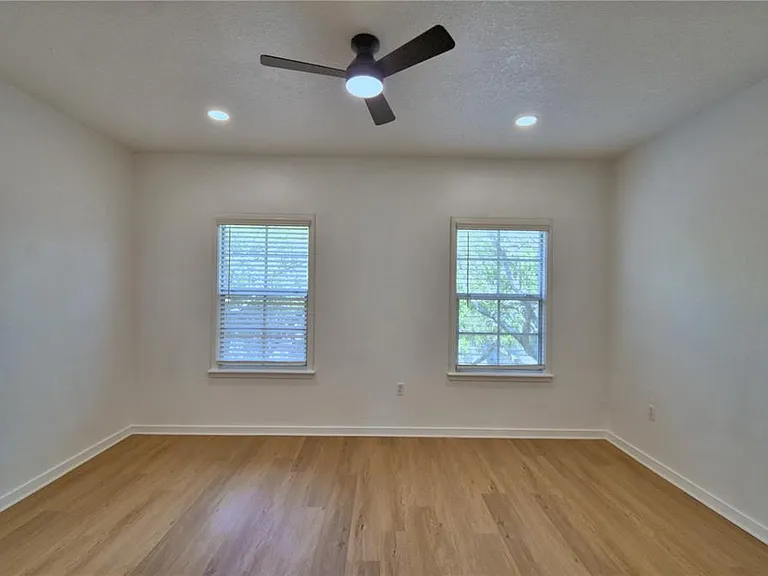 660 Celebration Ave #240 — Photo 32