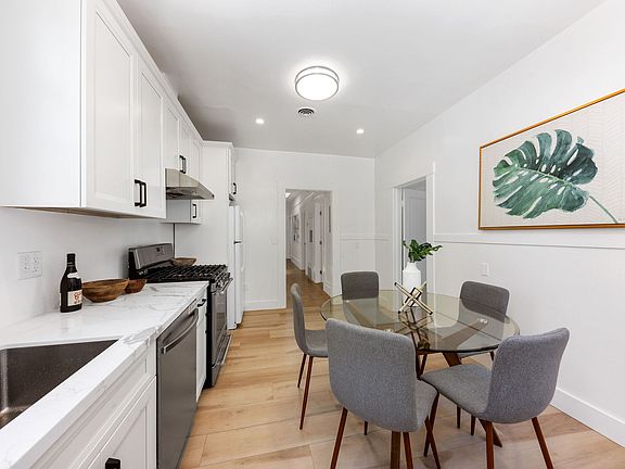 3rd image of 54 Francis St #54