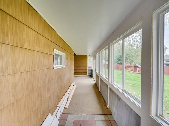 5th image of 2651 Martin Way