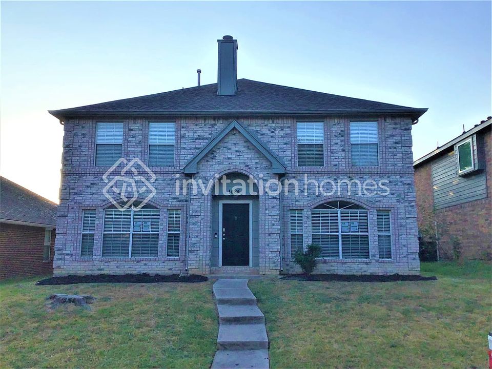 1st image of 1424 Creekview Dr