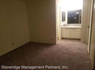 3940 W Valencia Dr APT 8, Fullerton, CA 92833