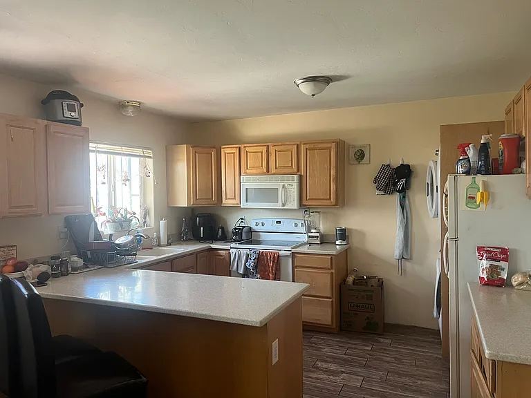 1310 E Lester St #1 — Photo 3