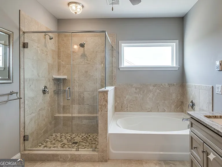 203 Madison Grace Ave — Photo 5