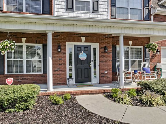 4th image of 6920 Wyndham Pointe Ln