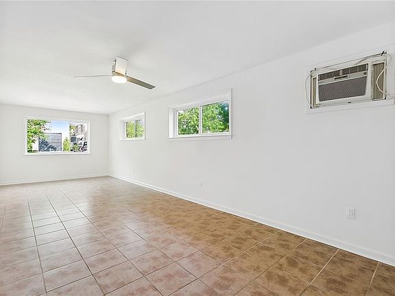 4th image of 339 Hector Ave