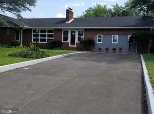 485 E Walnut Rd, Vineland, NJ 08360