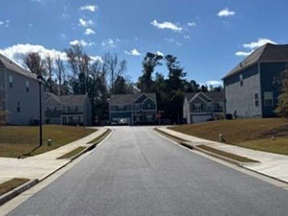 5th image of 7481 Hawk Tail Way