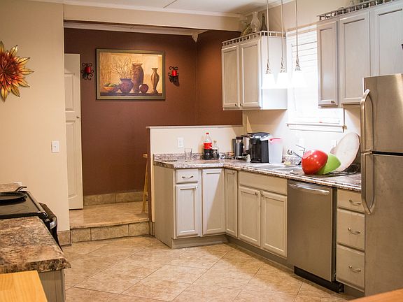5th image of 3021 Hacienda Ct
