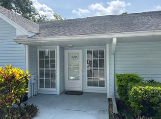 16225 Rambling Vine Dr W, Tampa, FL 33624