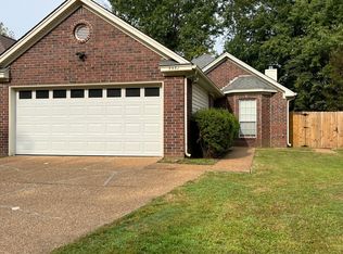 5551 Pine Oak Ln, Memphis, TN 38135