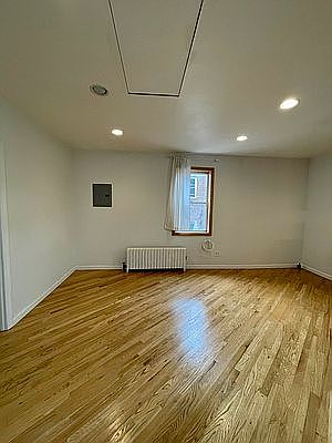4th image of 36-07 24th St #2