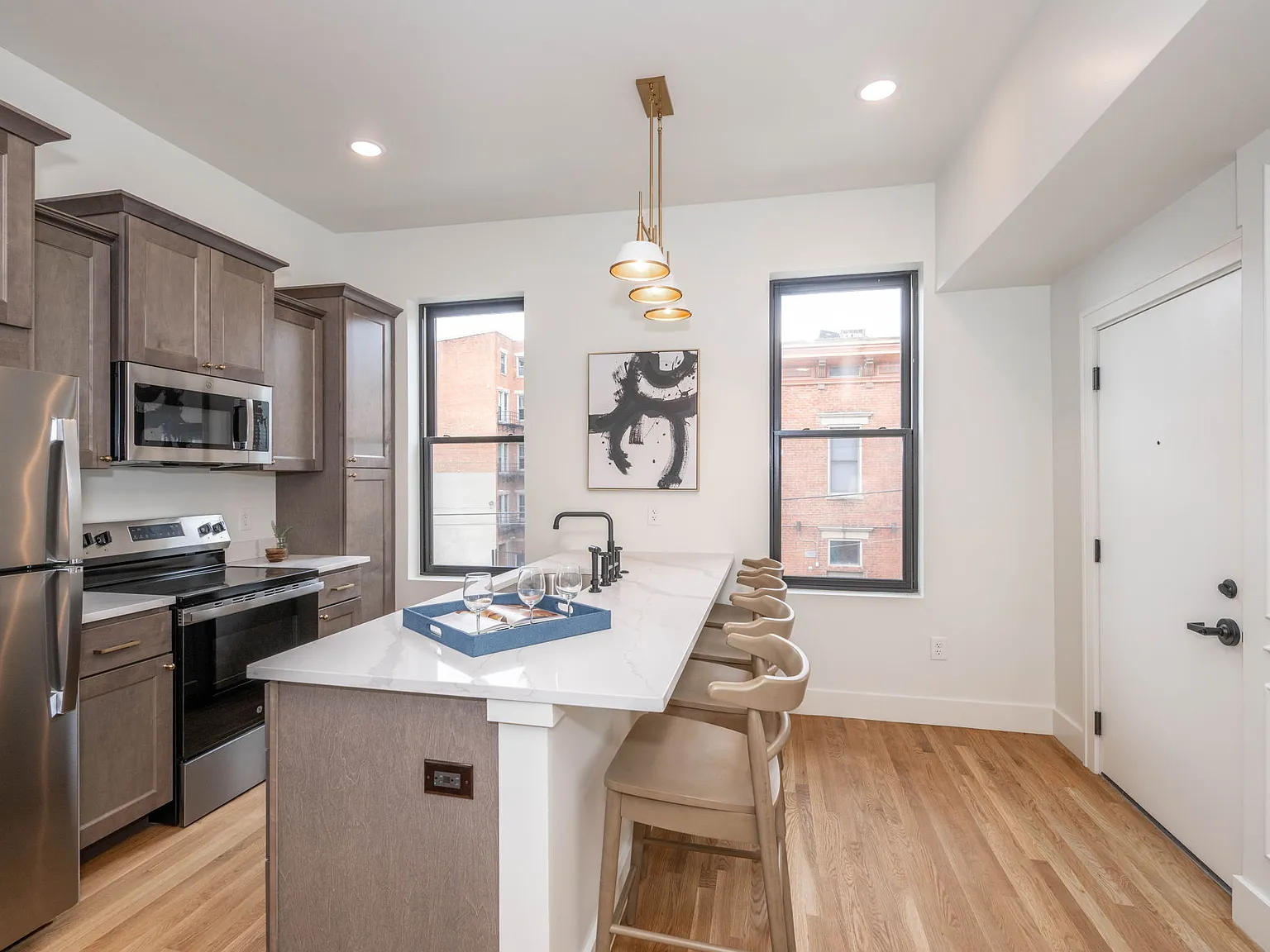 1706 Lang St — Photo 3