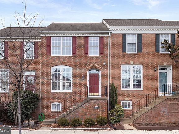 3rd image of 20395 Charter Oak Dr