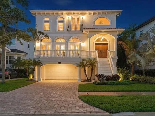 102 Adriatic Ave, Tampa, FL 33606