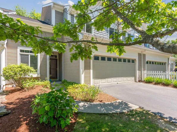 47 Chickadee Circle, South Burlington, VT 05403